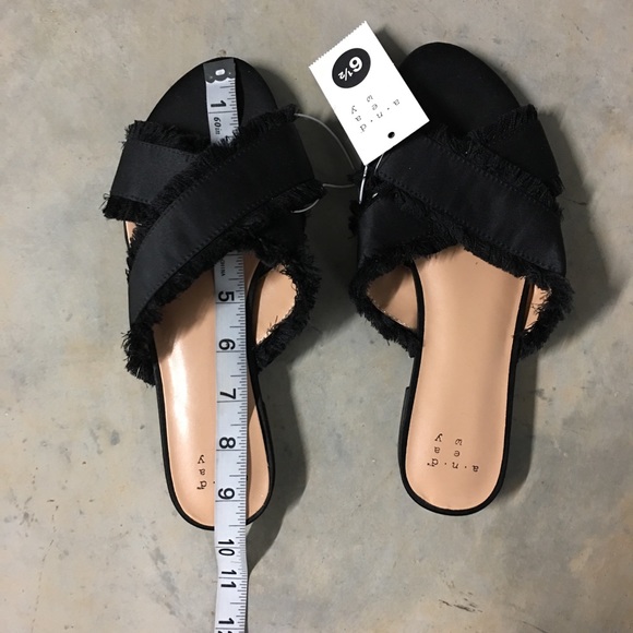 Women's Sephorie Satin Frayed Crossband Slide - Picture 6 of 7